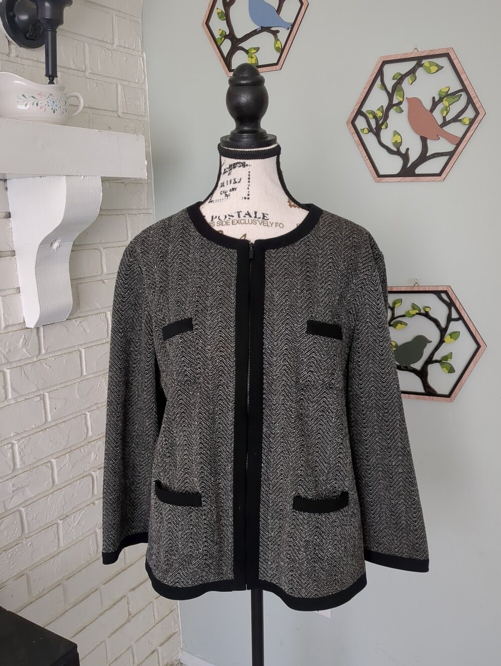 **3/$10** Liz Claiborne Jacket Size XL